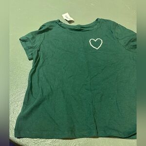 New with tags Full of heat t shirt